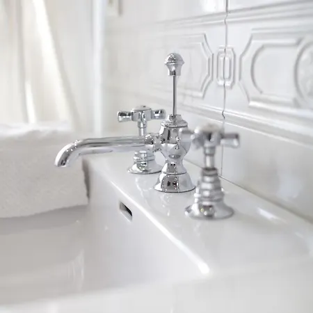 Meurice Hotel 3*