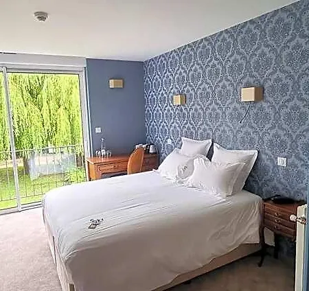Meurice Szálloda 3*