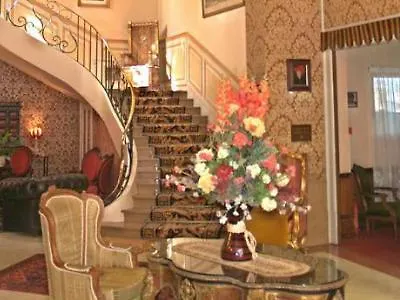 Отель Meurice 3*